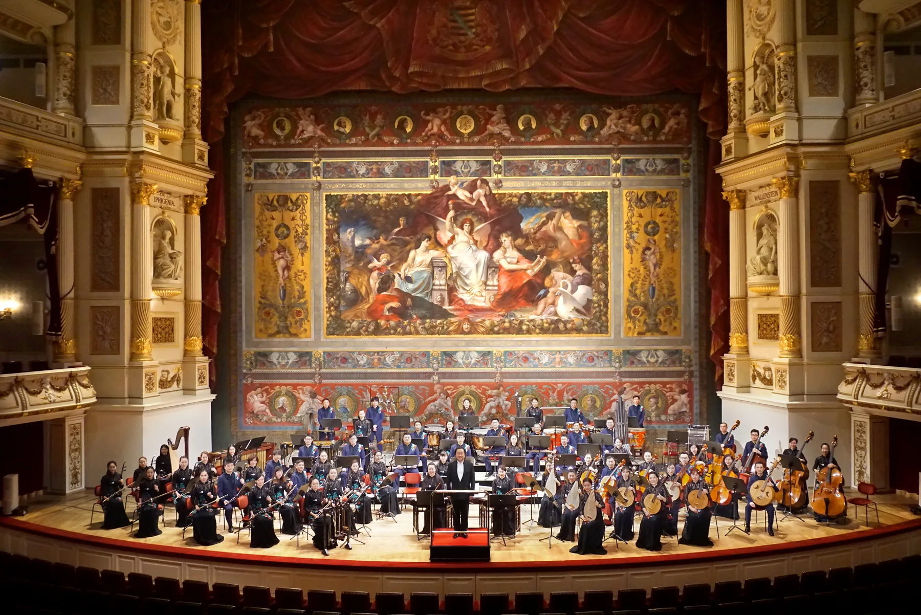 Chinesisches Orchester in einem historischen Theater